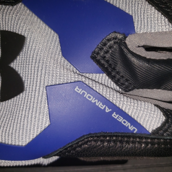 NWT! UNDER ARMOUR Men's RENEGADE Training Gloves! - Picture 9 of 10